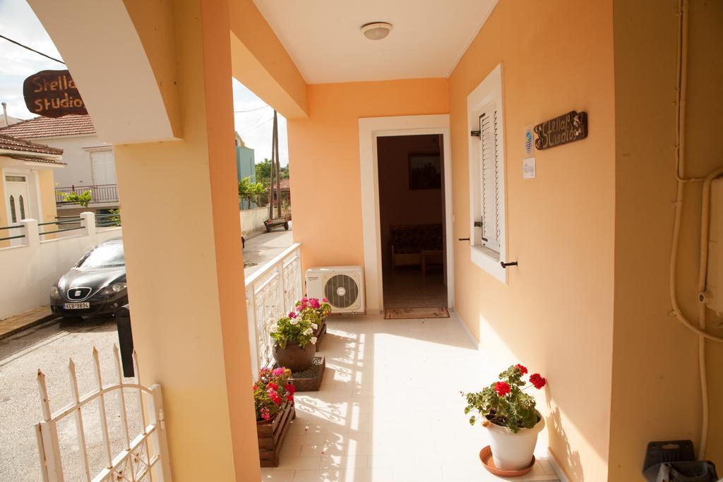 Stella Studios Lixouri Esterno foto